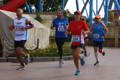 Fun Run Fundaci PortAventura, 2013 Por dentro del parque