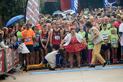 Fun Run Fundaci PortAventura, 2017 Calentamiento y salida