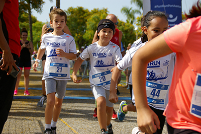 Fun Run Fundaci PortAventura, 2022 Por dentro del parque