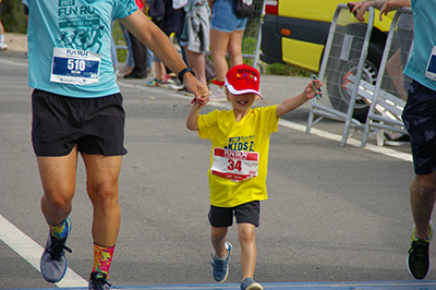 Fun Run Fundaci PortAventura, 2023 Por dentro del parque